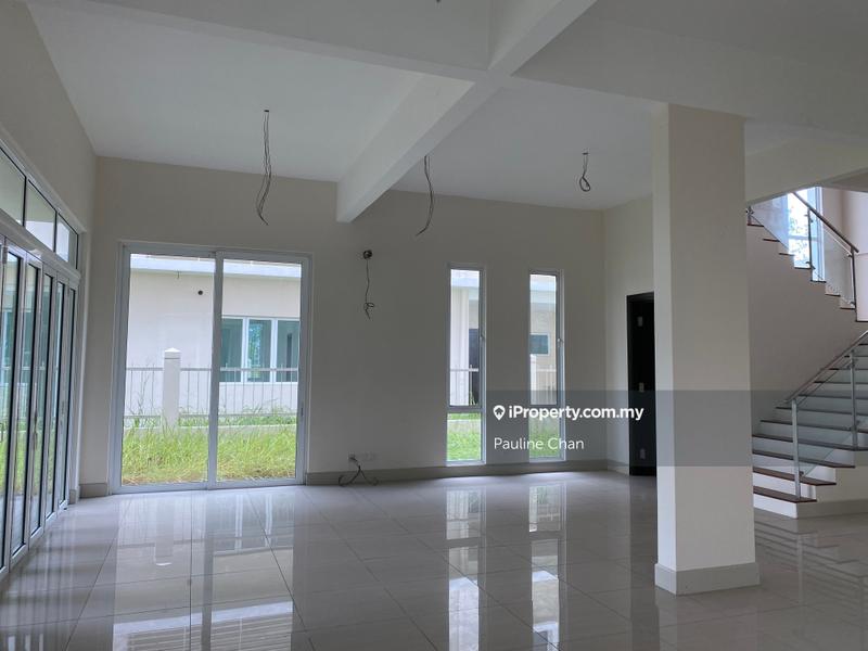 Bungalow House for Sale in Serdang, Seri Kembangan by Pauline Chan - iProperty.com.my