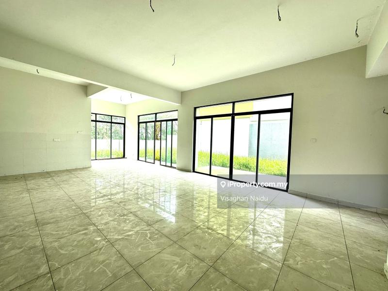 Bungalow House for Sale in Bandar Country Homes, Rawang by Visaghan Naidu - iProperty.com.my