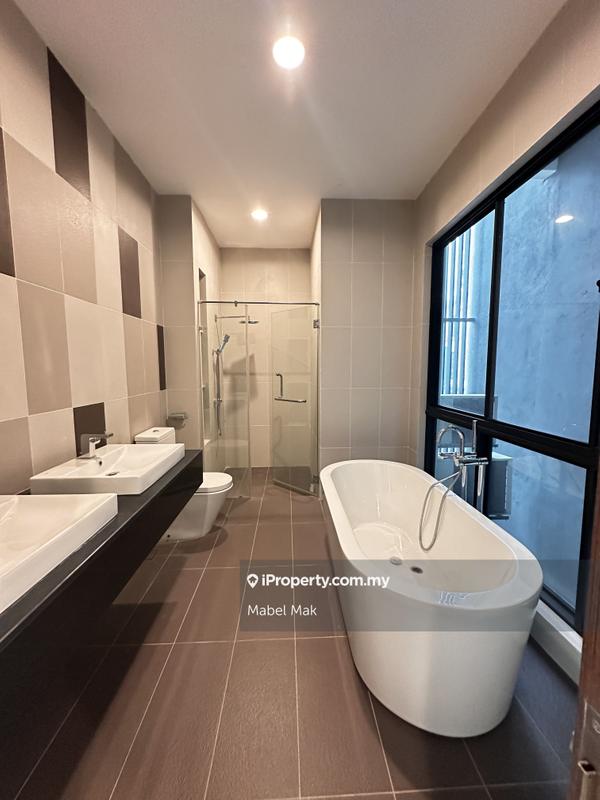 Rumah Berkembar untuk Dijual di Taman Bukit Serdang, Seri Kembangan oleh Mabel Mak - iProperty.com.my