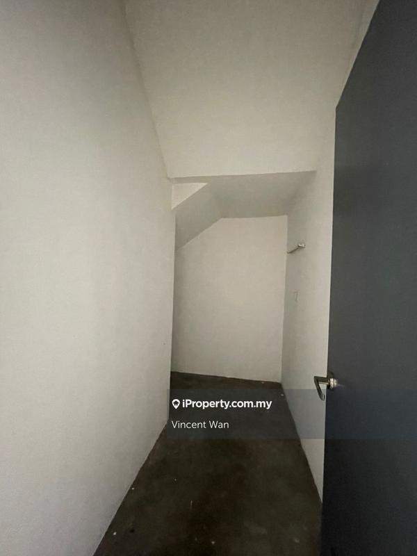 2.5-storey Terraced House for Sale in Sutera Damansara 2.5 Storey Superlink House, Petaling Jaya by Vincent Wan - iProperty.com.my