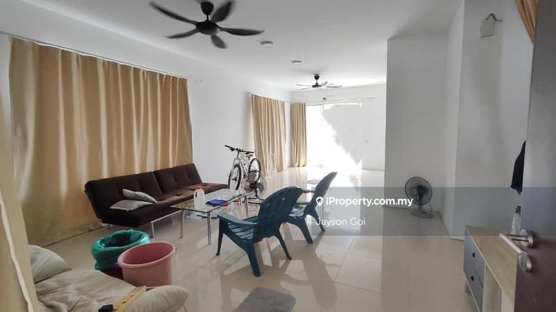 3-storey Terraced House untuk Dijual di Tamansari, Rawang oleh Jayson Goi - iProperty.com.my
