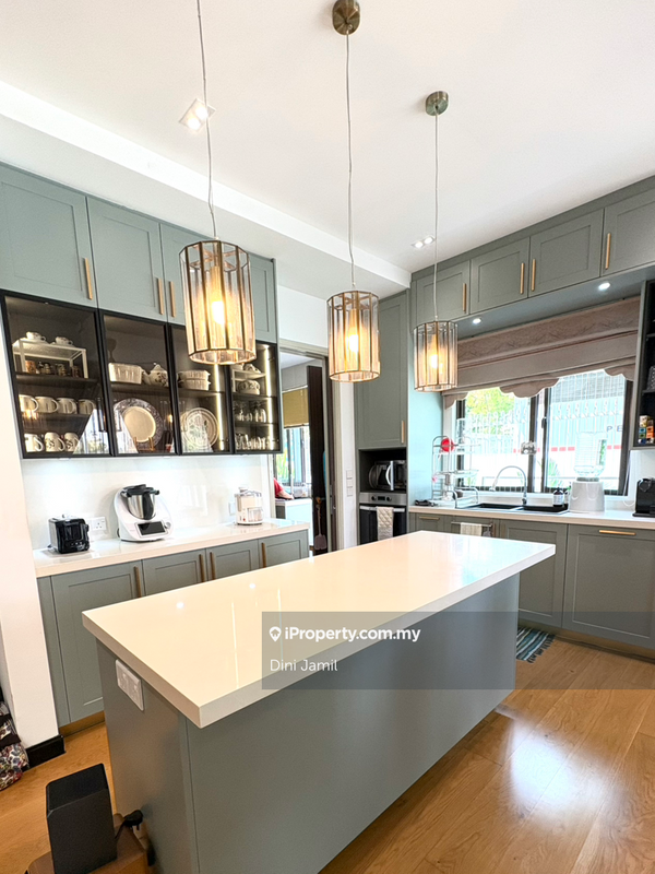 Semi-Detached House for Sale in Bukit Jelutong, Shah Alam by Dini Jamil - iProperty.com.my