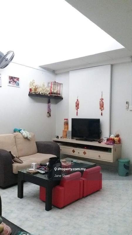 2.5-storey Terraced House for Sale in Bukit oug town house, Bukit Jalil by Jane Shoo - iProperty.com.my