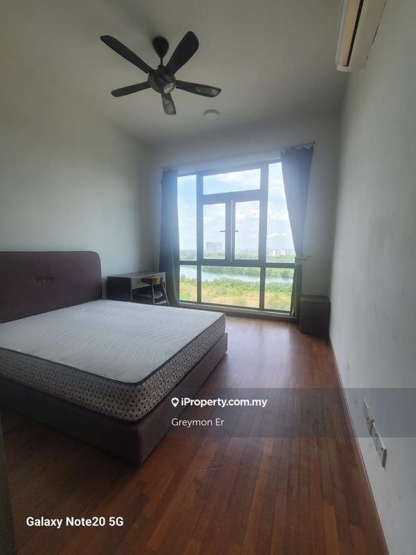 Service Residence for Rent in Crescent Bay Suites (Teluk Bayu) by Greymon Er - iProperty.com.my