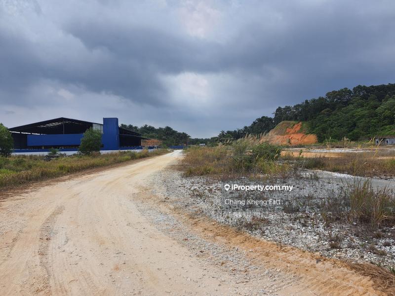 Tanah Perindustrian untuk Dijual di Below Bank Value, Kuang Chinese Settlement Rawang, Kuang oleh Chang Kheng Fatt - iProperty.com.my