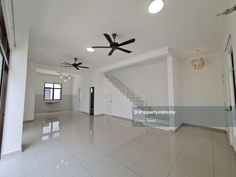 Rumah Teres 2-Tingkat untuk Dijual di Bandar Puncak Alam, Puncak Alam oleh Vivian Yeoh - iProperty.com.my
