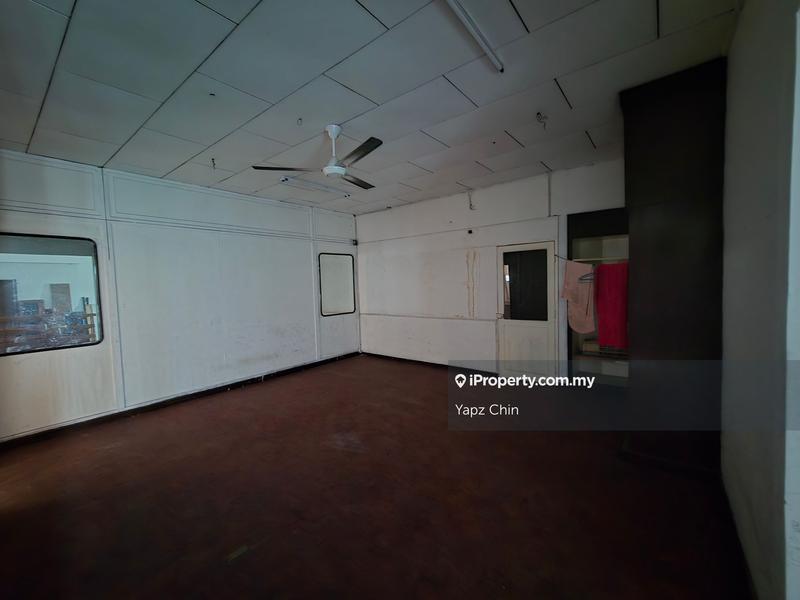 Commercial Bungalow for Sale in Kawasan 18, Klang by Yapz Chin - iProperty.com.my