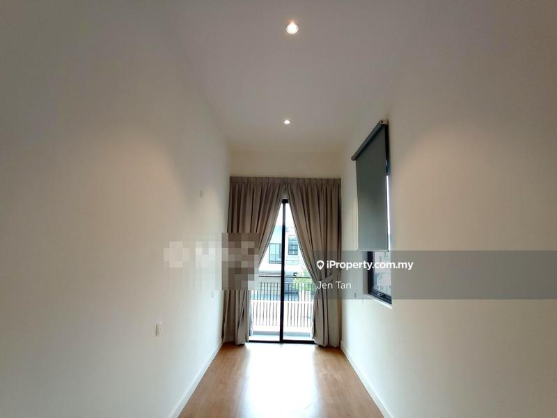 Rumah Berkembar untuk Dijual di Bandar Tropicana Aman, Telok Panglima Garang oleh Jen Tan - iProperty.com.my