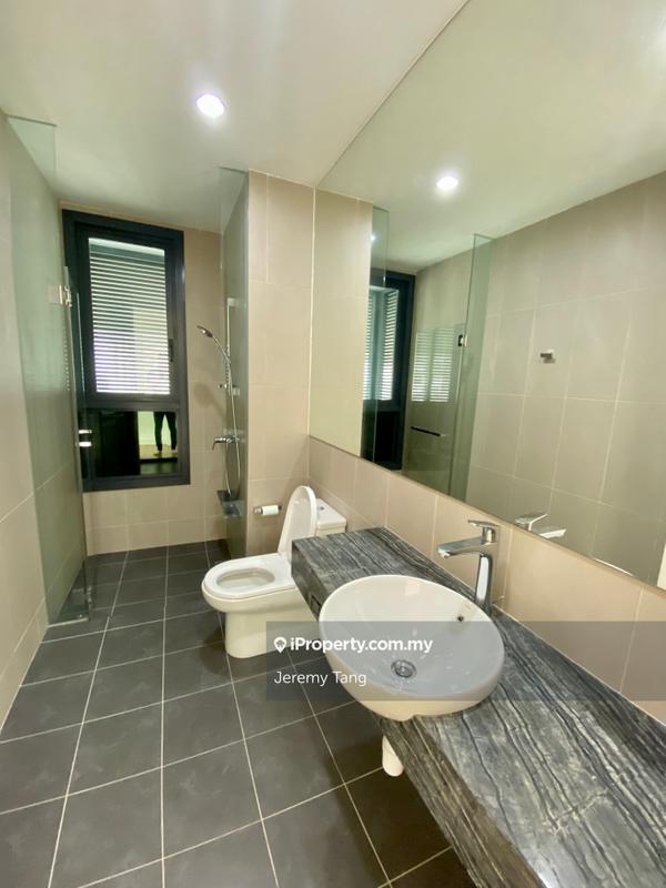 Residensi Servis untuk Dijual di The Greens oleh Jeremy Tang - iProperty.com.my