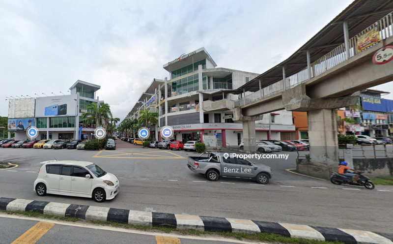 For Sale - (Corner 3.5 Storey) Pusat Bandar Rawang