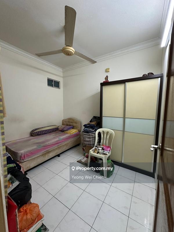 Townhouse for Sale in Taman Kota Laksamana, Melaka City by Yeong Wei Chieh - iProperty.com.my