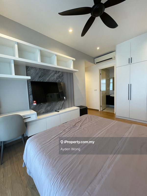 For Sale - Met 1 Residences