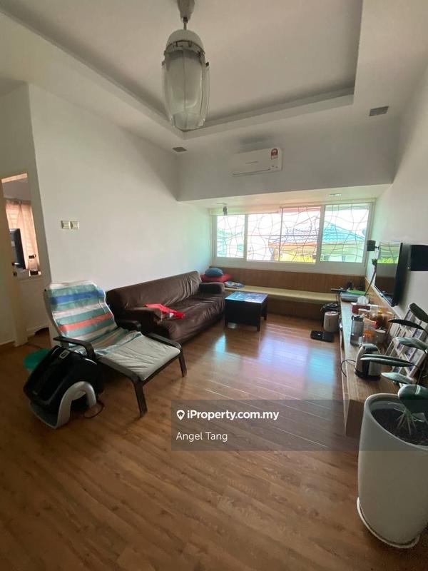 Rumah Berkembar untuk Dijual di SS2, Petaling Jaya oleh Angel Tang - iProperty.com.my