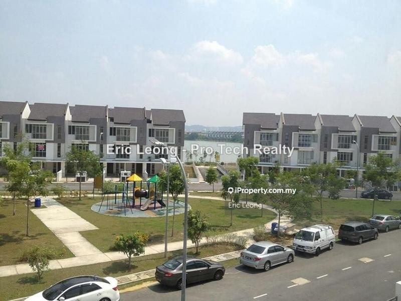 1.5-storey Terraced House for Sale in Cascadia Lake Vista, Puchong by Eric Leong - iProperty.com.my