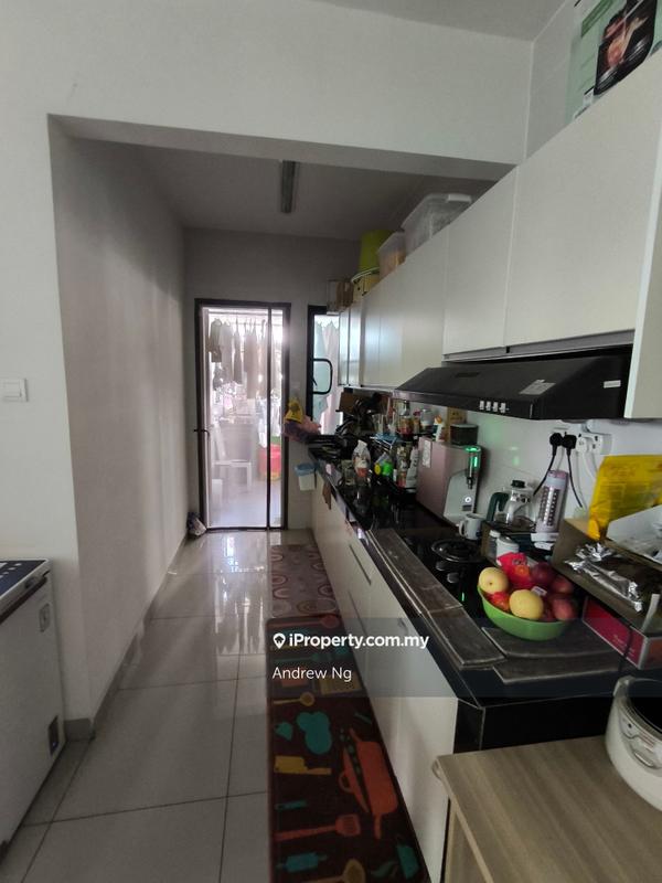 Service Residence for Sale in Pearl Suria by Andrew Ng - iProperty.com.my