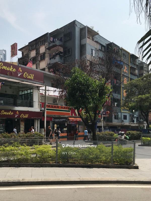 For Sale - CORNER SPACIOUS SHOP LIMITED,CHANGKAT BUKIT BINTANG,BUKIT BINTANG