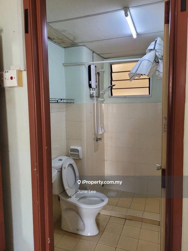 Apartment for Rent in Bayu Puteri by June Lee - iProperty.com.my