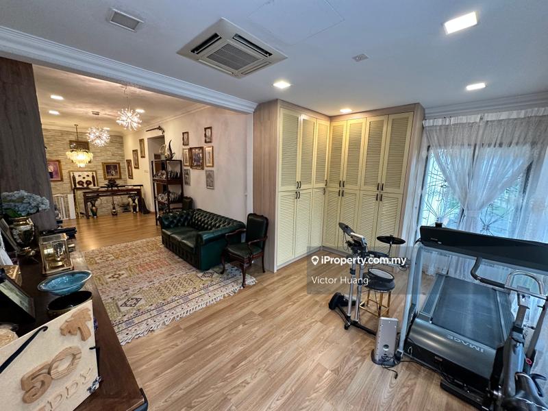 Rumah Berkembar untuk Dijual di Kelana Jaya, Petaling Jaya oleh Victor Huang - iProperty.com.my