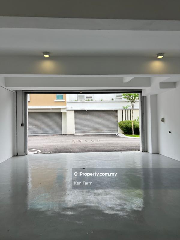 Bungalow House for Sale in The Villa Serai Saujana Golf Resort, Saujana by Ken Farm - iProperty.com.my