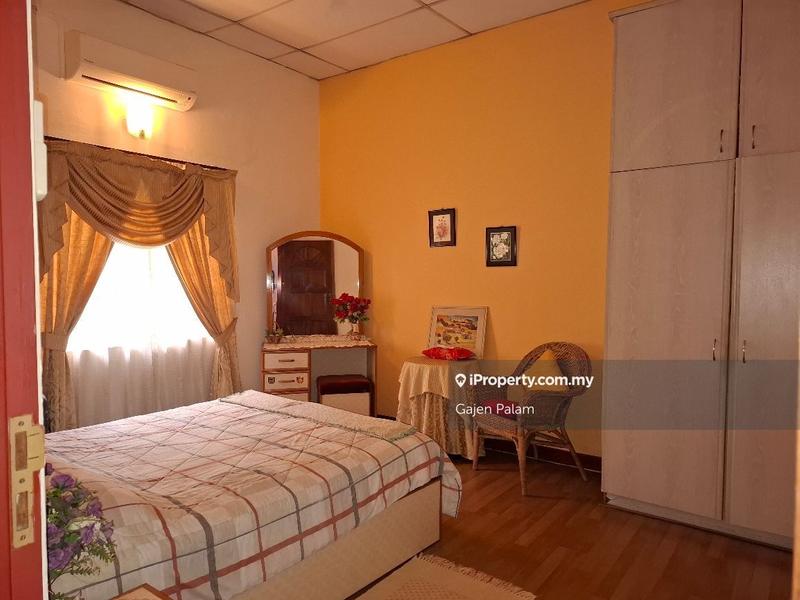 Bungalow House untuk Dijual di Seksyen 11, Petaling Jaya oleh Gajen Palam - iProperty.com.my