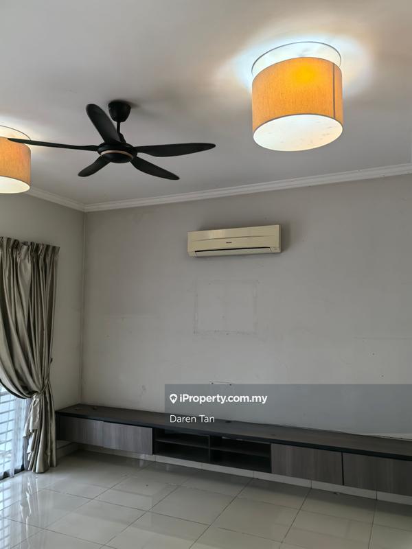 Rumah Berangkai 2 Tingkat untuk Disewa di Putra Heights, Subang Jaya oleh Daren Tan - iProperty.com.my