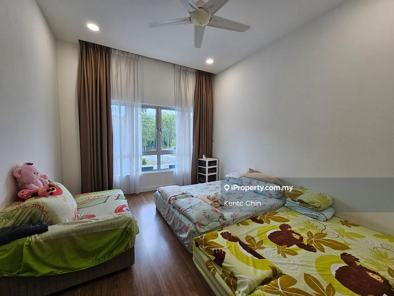 3-storey Terraced House for Sale in Tropicana Cheras, Cheras by Kentc Chin - Bedroom - iProperty.com.my