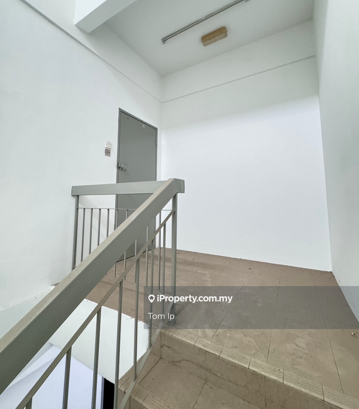 Shop for Sale in Taman Sains Selangor, Kota Damansara by Tom Ip - iProperty.com.my
