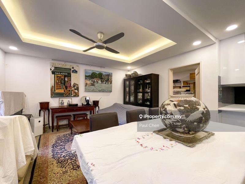 Condominium for Sale in Tuscany by Paul Chen - iProperty.com.my