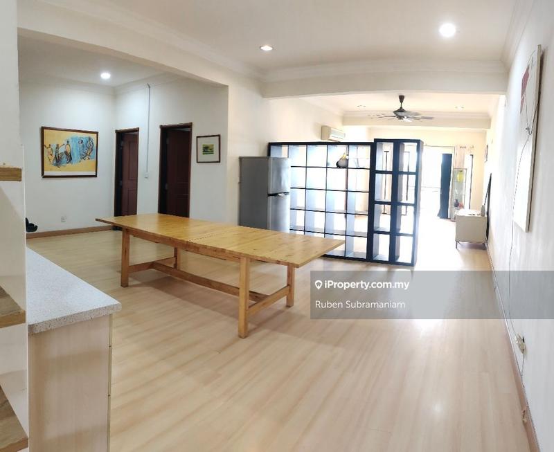 Kondominium untuk Dijual di Cyber Heights Villa oleh Ruben Subramaniam - iProperty.com.my