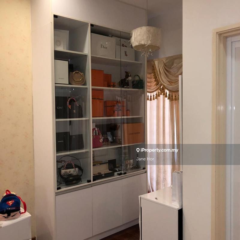 Townhouse for Sale in 16 sierra, Puchong by Jane Hor - iProperty.com.my