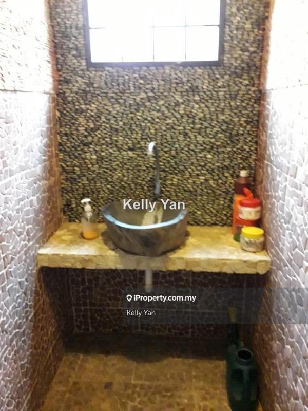 Kedai-Pejabat untuk Dijual di Batu 9, Cheras oleh Kelly Yan Kai Lit - iProperty.com.my