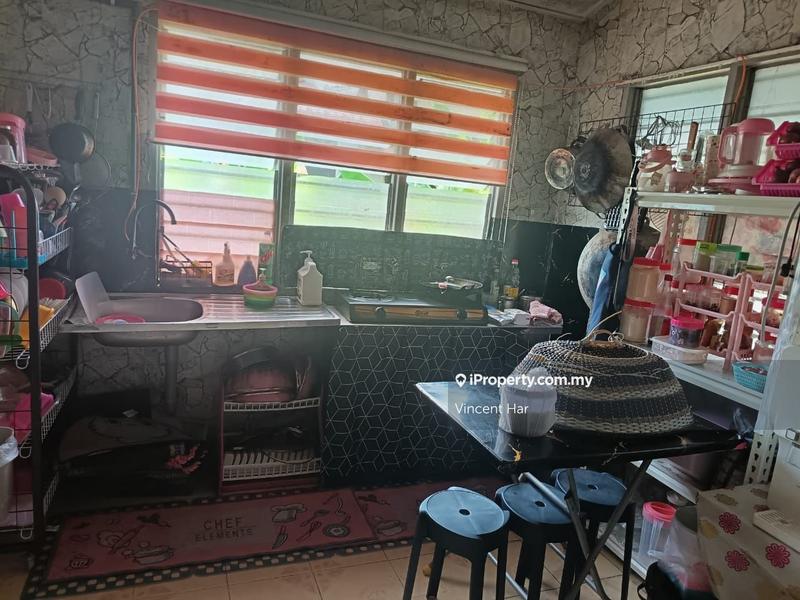 Rumah Berkembar untuk Dijual di Pekan Baru, Teluk Intan oleh Vincent Har - iProperty.com.my