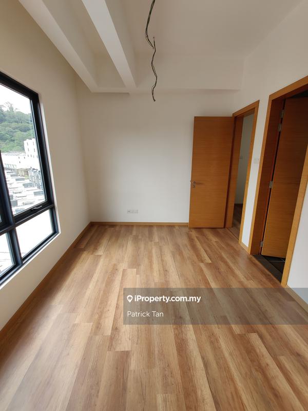 Rumah Berangkai 3.5 Tingkat untuk Dijual di Empire Residence, Damansara Perdana oleh Patrick Tan - iProperty.com.my