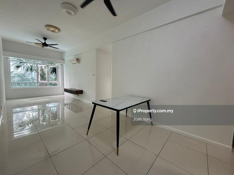 For Sale - Tiara Mutiara 2