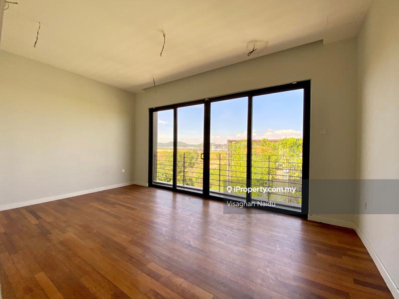 3.5-storey Terraced House for Sale in Fields of Gold Villa Senja Rawang, Rawang by Visaghan Naidu - iProperty.com.my