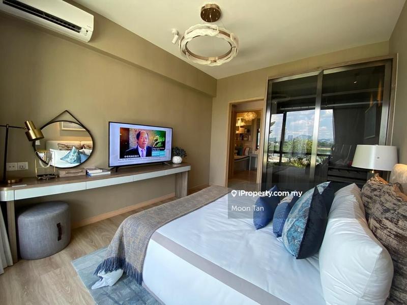 For Sale - Baron Residence @ Lake City