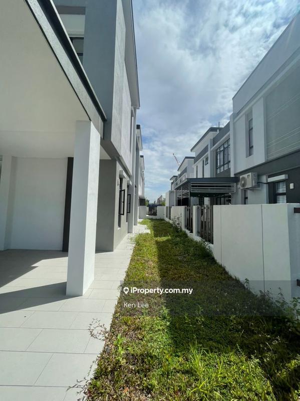 Semi-Detached House for Sale in Ecohill frossa, Semenyih by Ken Lee - iProperty.com.my