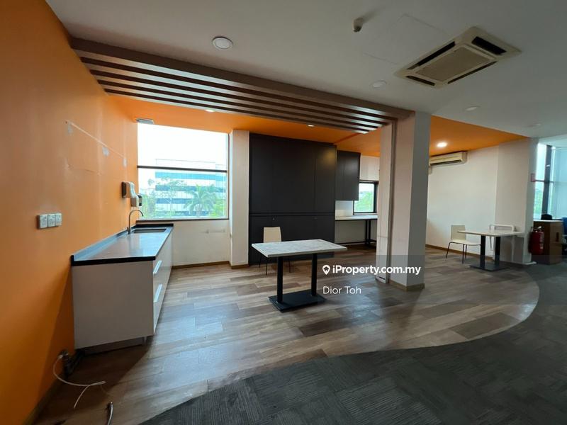 Pejabat untuk Disewa di Seksyen 51a, Petaling Jaya oleh Dior Toh - iProperty.com.my