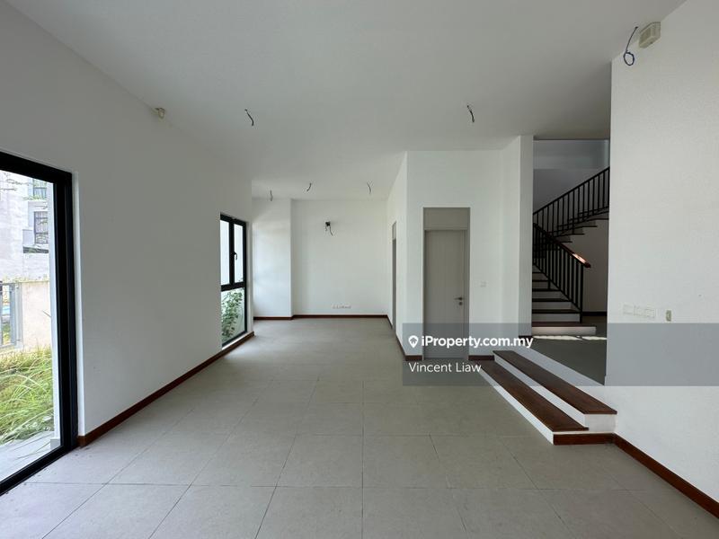 Semi-Detached House for Sale in The Estana 32, Kota Damansara by Vincent Liaw - iProperty.com.my