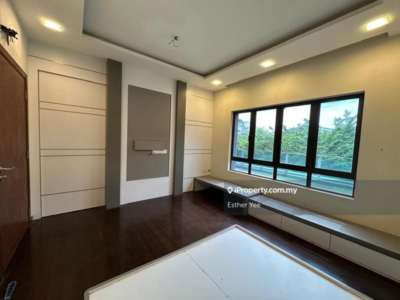 Rumah Berangkai 3.5 Tingkat untuk Dijual di Duta Suria, Ampang oleh Esther Yee - iProperty.com.my
