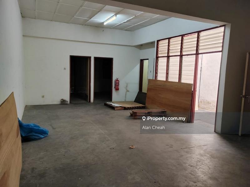 Kilang Teres untuk Dijual di Taman Sri Serdang, Seri Kembangan oleh Alan Cheah - iProperty.com.my