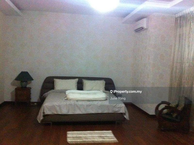 Semi-Detached House for Sale in Laman Damaisari @ Mont Kiara, Segambut by Julie Yong - iProperty.com.my