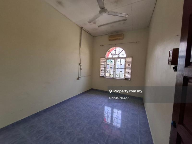 Banglo untuk Dijual di Kampung Padang Bongor, Kota Bharu oleh Nabila Nazori - iProperty.com.my