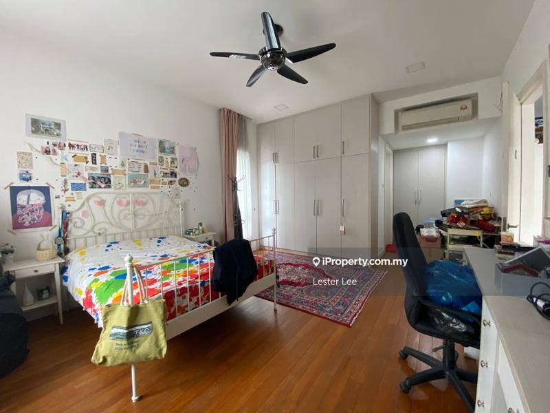 Bungalow House for Sale in Petaling Jaya, Selangor by Lester Lee - iProperty.com.my