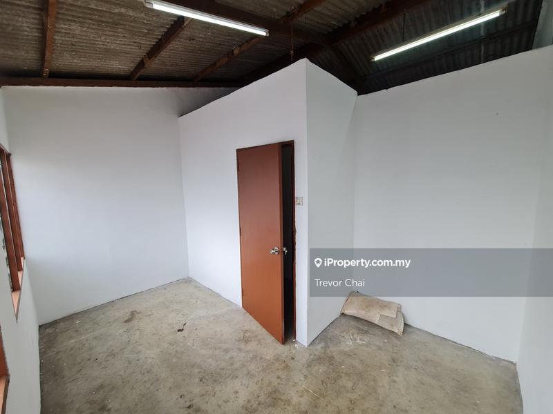 2-storey Terraced House for Sale in Karak, Pahang by Trevor Chai - iProperty.com.my