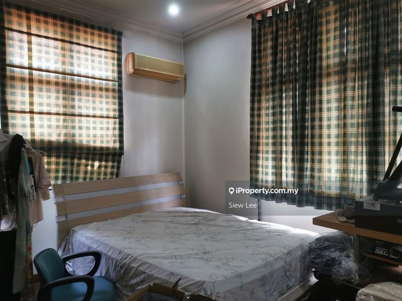 Bungalow House for Sale in Saujana Akasia, Sungai Buloh by Siew Lee - iProperty.com.my