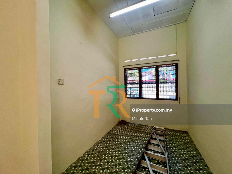 Semi-Detached House for Sale in n4u2l, Muar by Micole Tan - iProperty.com.my