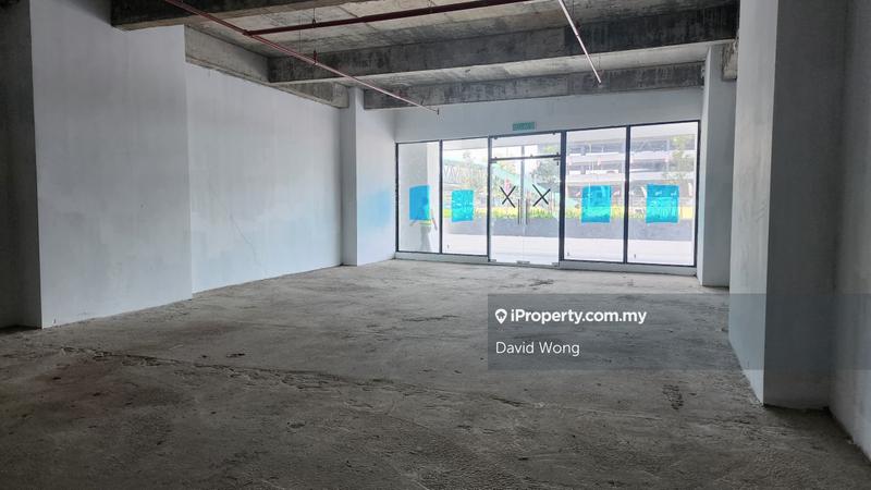 For Rent - Country Height. The Louvre Kajang. Selangor