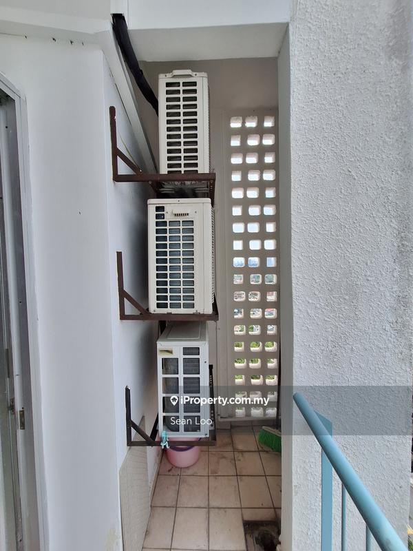 For Sale - Ketumbar Hill