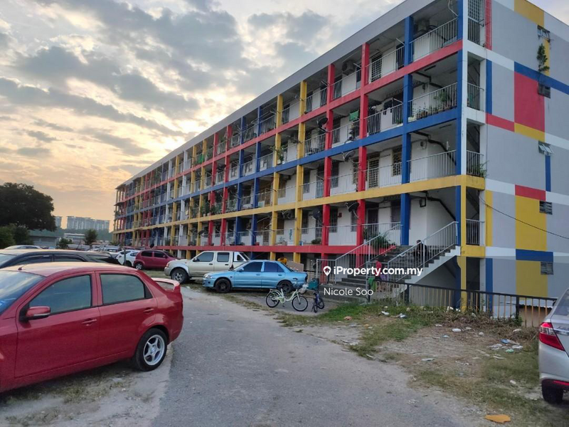 Rumah Pangsa untuk Dijual di Salak South Garden (Taman Salak Selatan) oleh Nicole Soo - iProperty.com.my